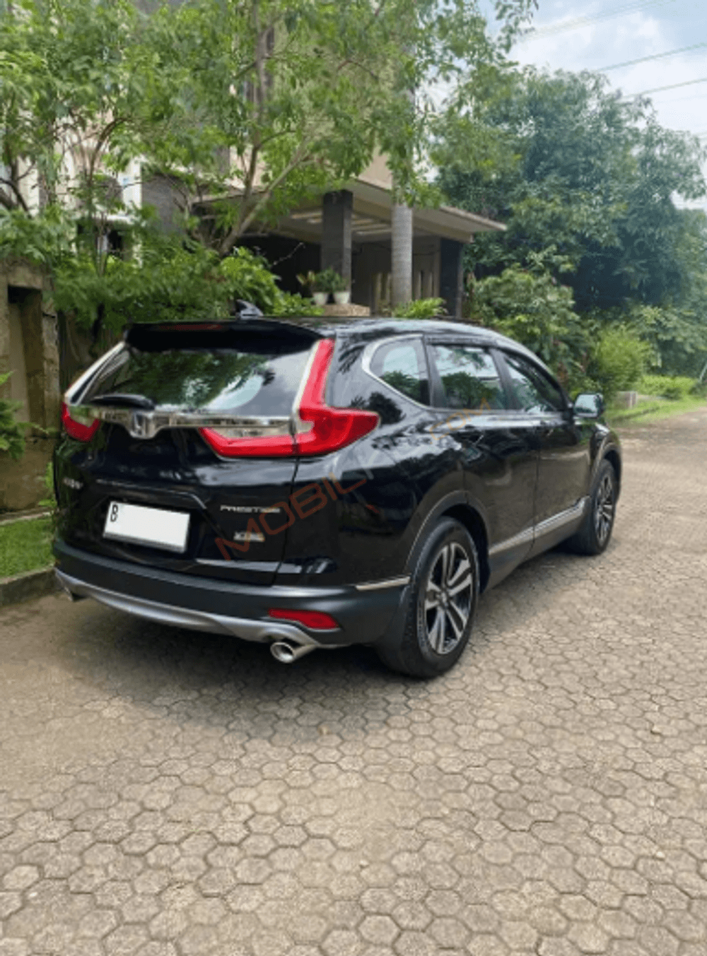 Mobil Honda CR-V 2020