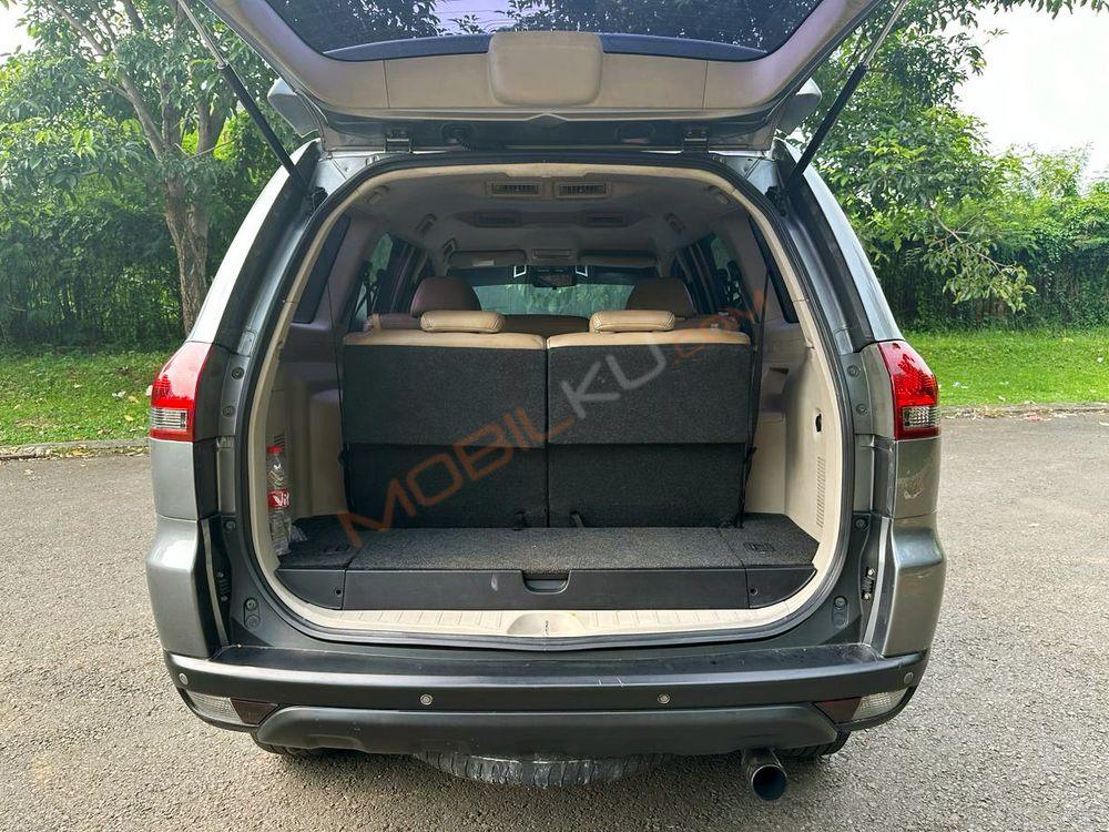 Mobil Mitsubishi Pajero Sport 2013