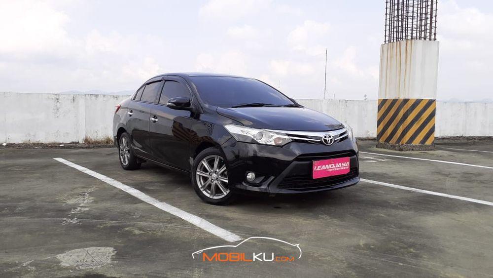 Mobil Toyota Vios 2013