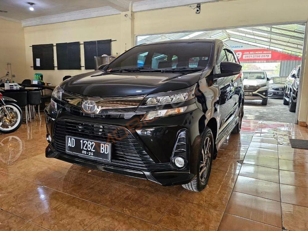 Mobil Toyota Avanza 2021