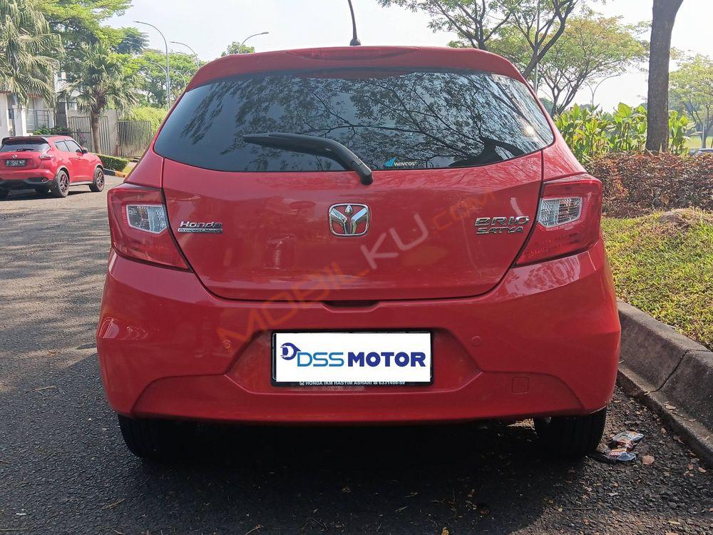 Mobil Honda Brio 2021