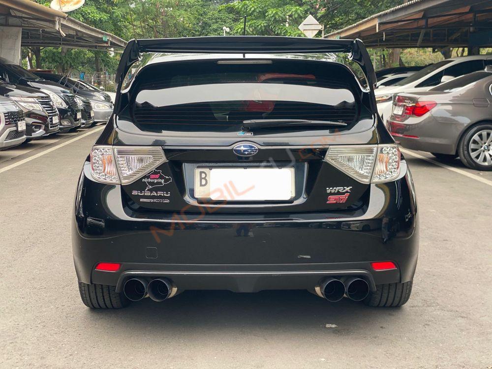 Mobil Subaru Impreza 2013