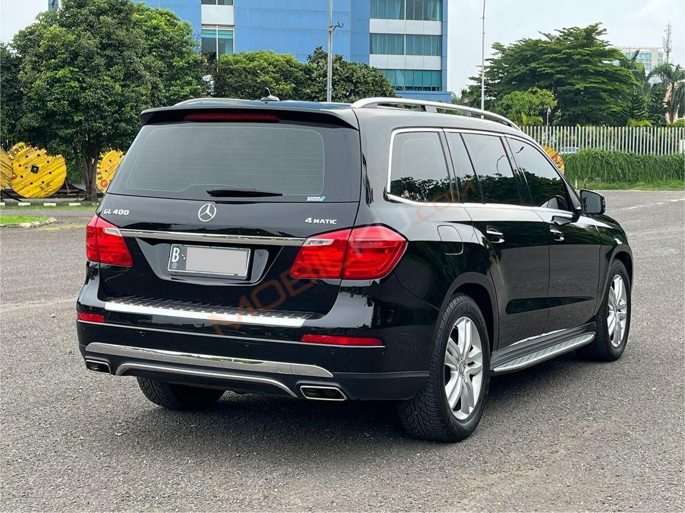 Mobil Mercedes-Benz GL 2016