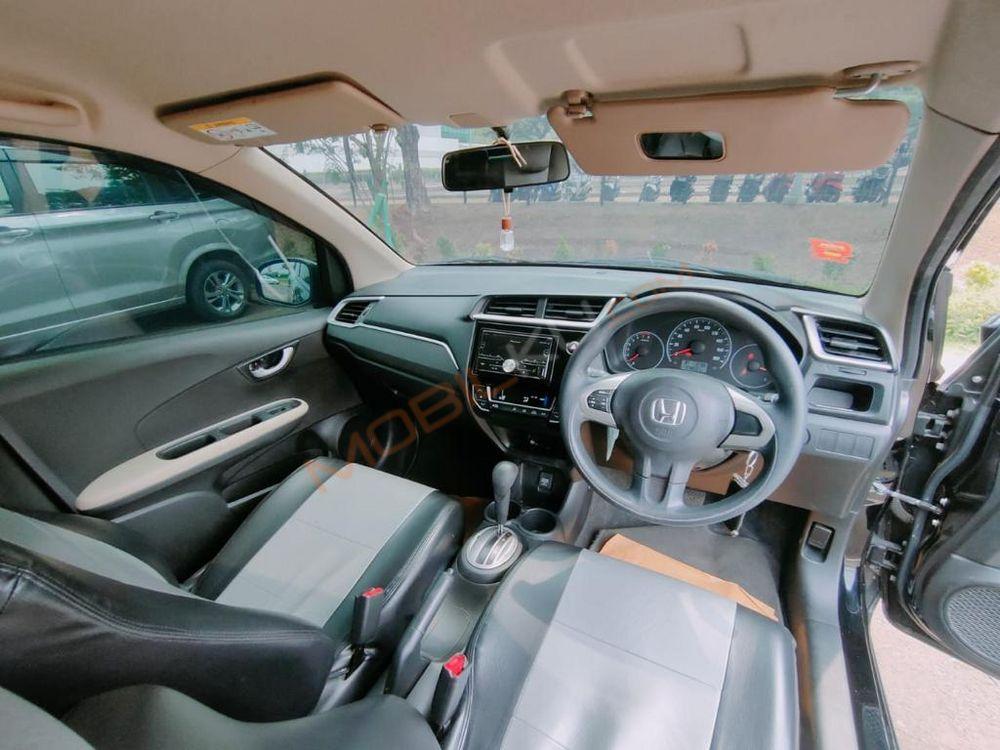 Mobil Honda Brio 2019