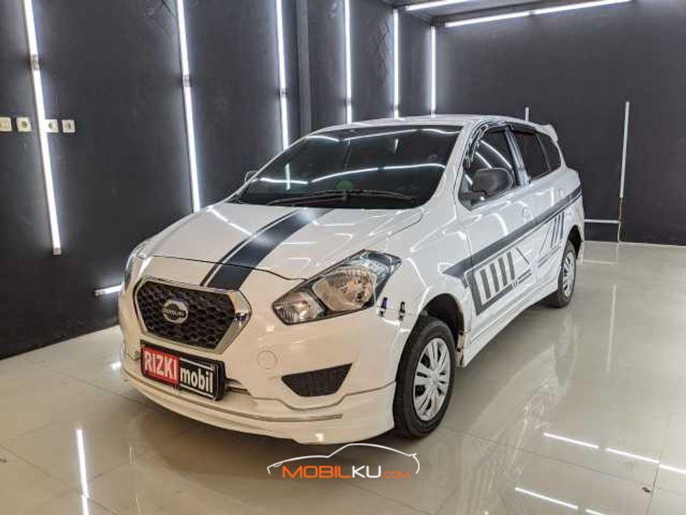 Mobil Datsun GO+ 2016