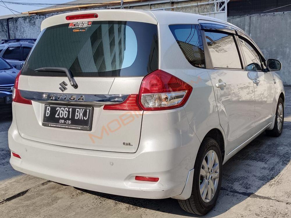 Mobil Suzuki Ertiga 2016