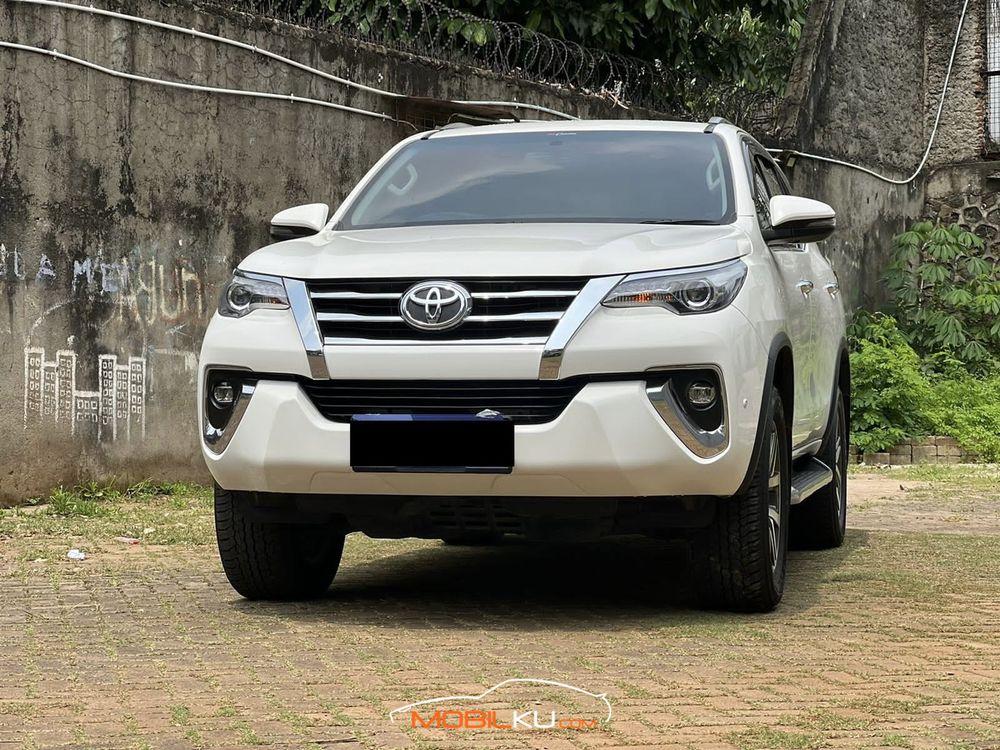 Mobil Toyota Fortuner 2018