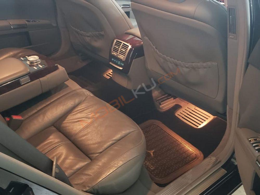 Mobil Mercedes-Benz S-Class 2007