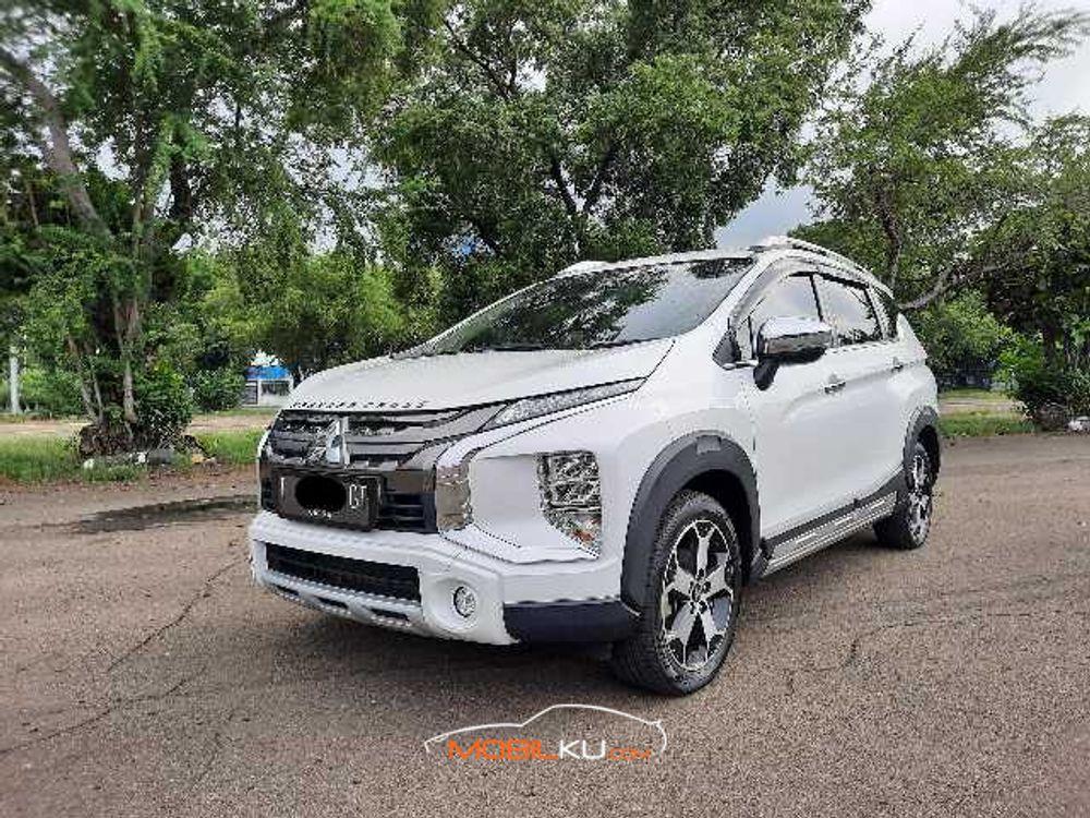 Mobil Mitsubishi Xpander Cross 2020