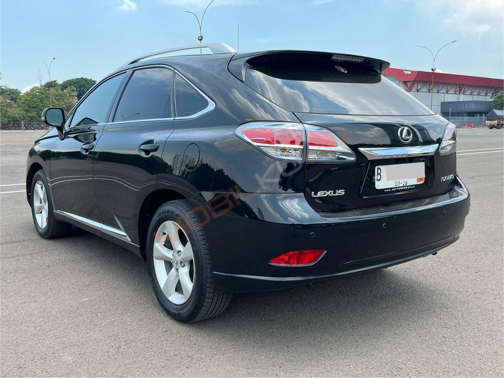 Mobil Lexus RX 2013