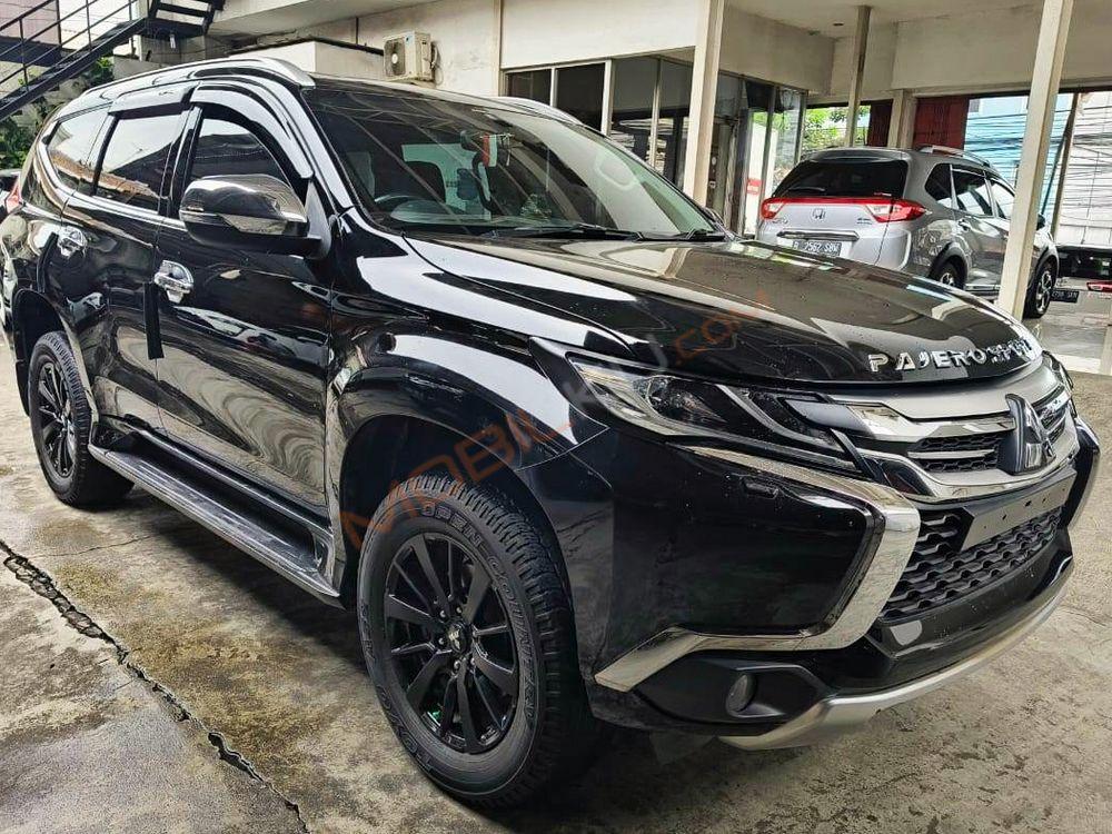 Mobil Mitsubishi Pajero Sport 2016