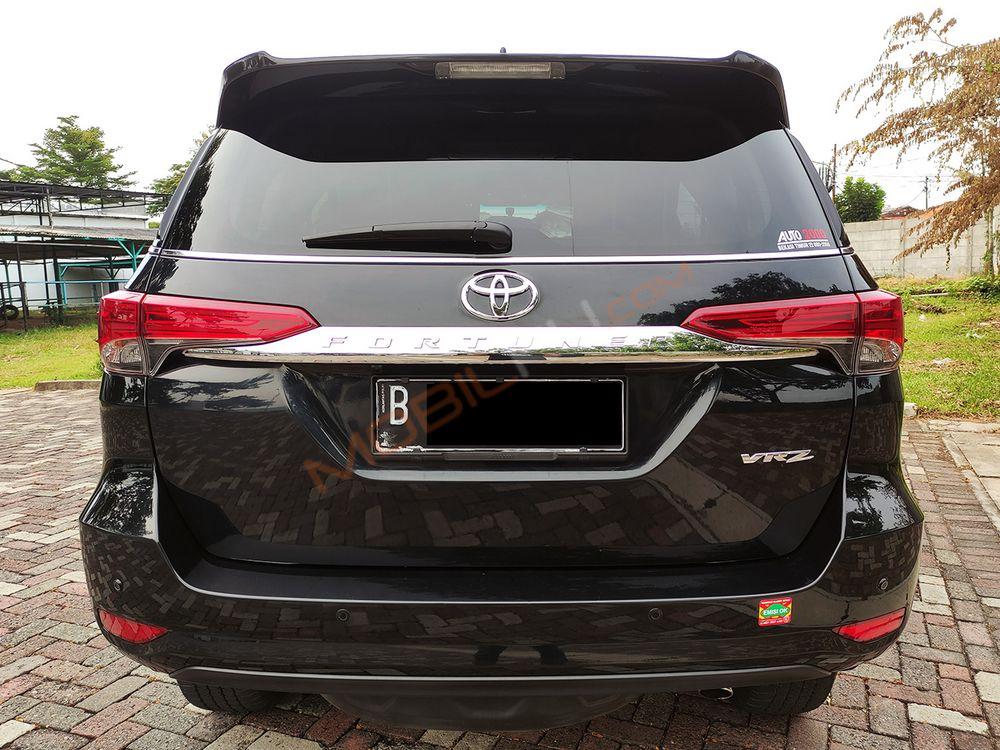 Mobil Toyota Fortuner 2018