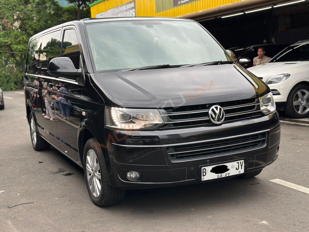 Mobil Volkswagen Caravelle 2014