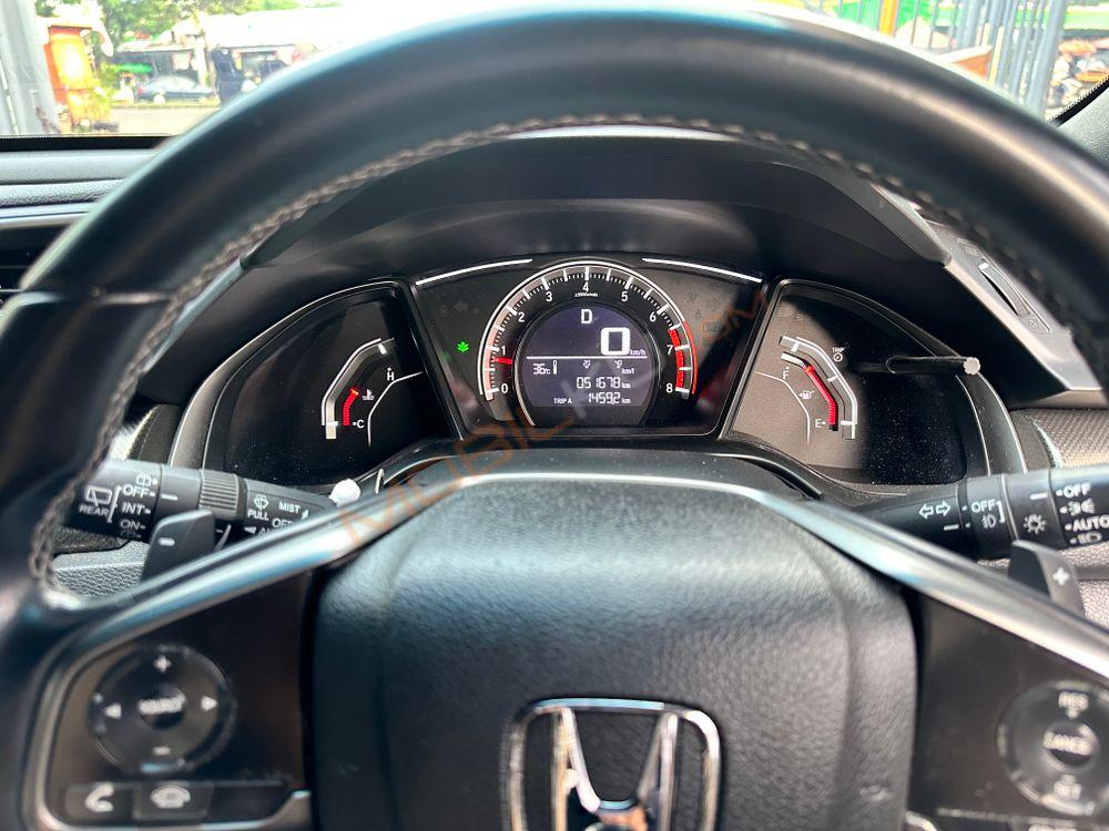 Mobil Honda Civic Hatchback 2018