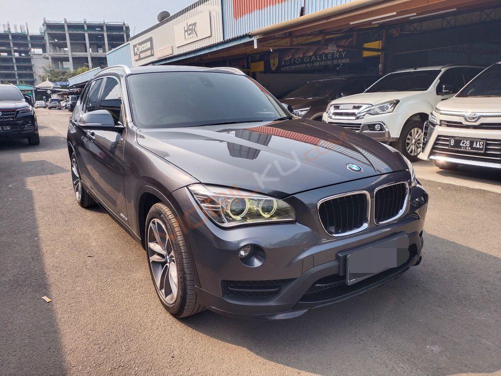 Mobil BMW X1 2015