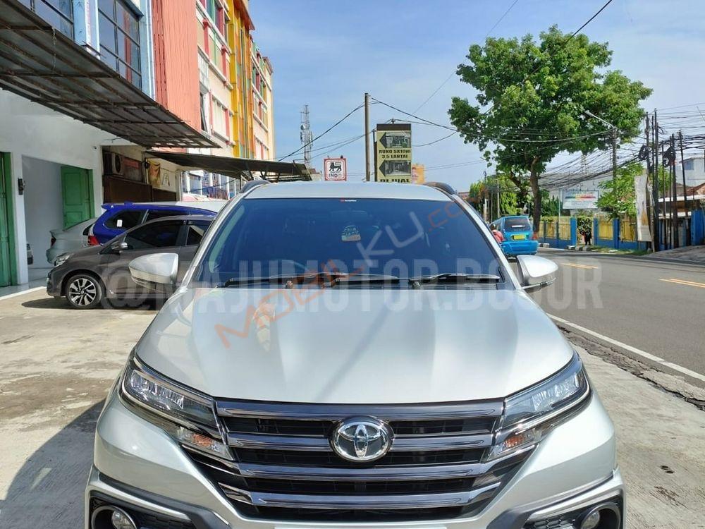 Mobil Toyota Rush 2021