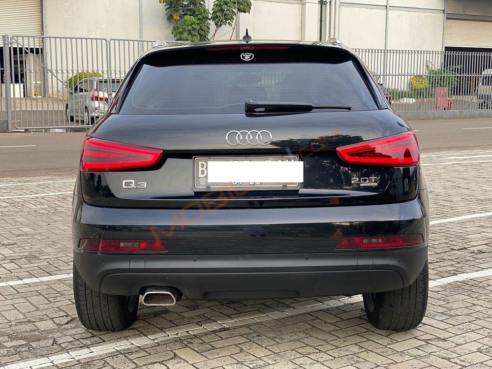Mobil Audi Q3 2014