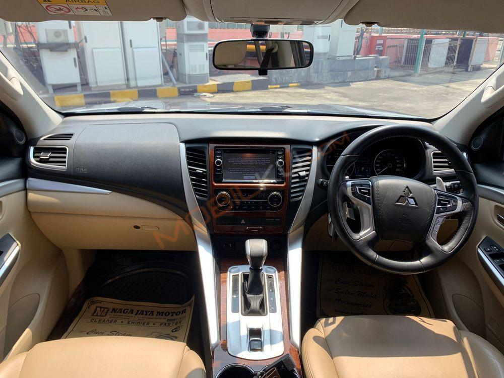 Mobil Mitsubishi Pajero Sport 2017