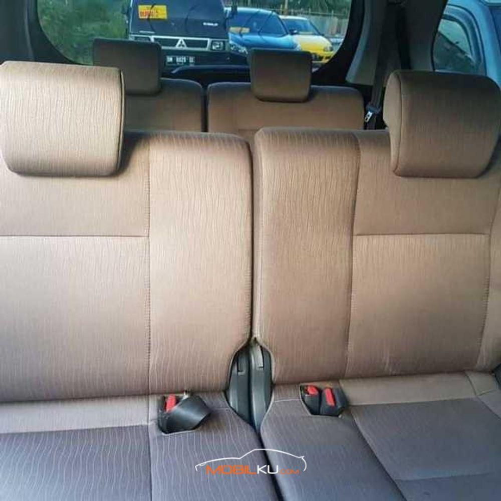 Mobil Daihatsu Xenia 2018