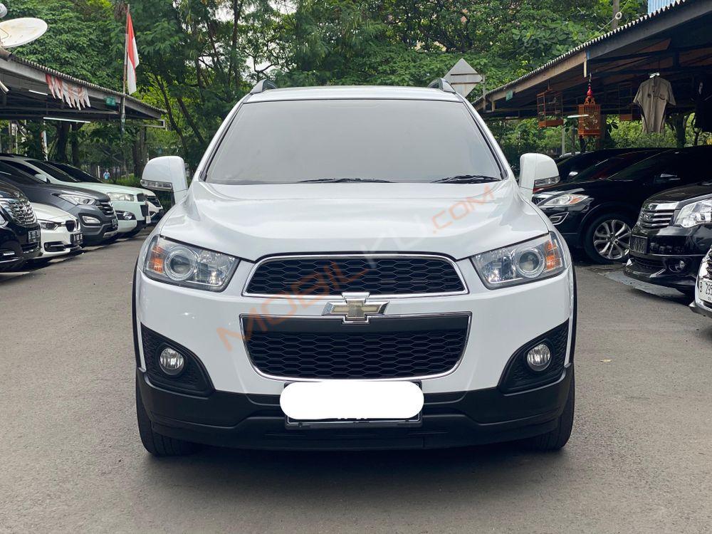 Mobil Chevrolet Captiva 2015