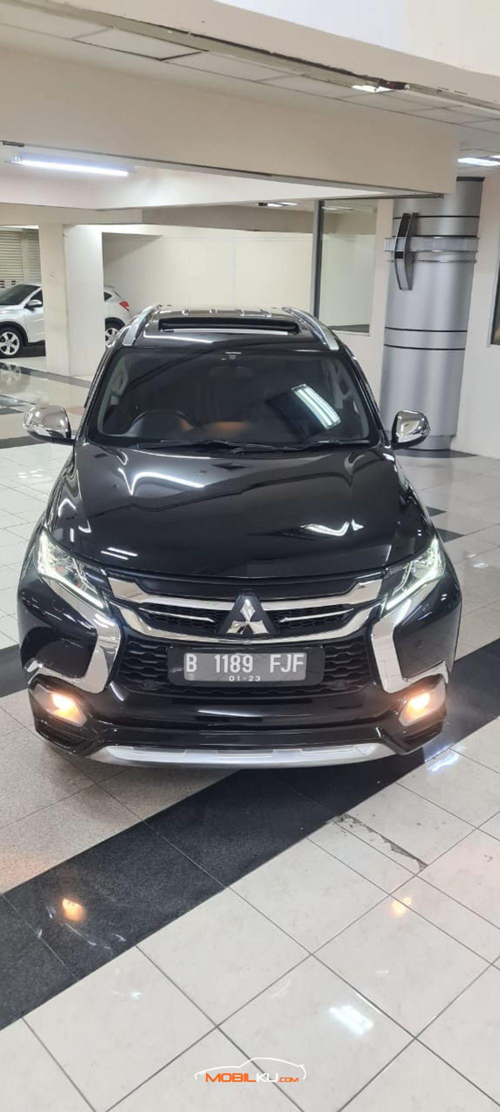 Mobil Mitsubishi Pajero Sport 2017