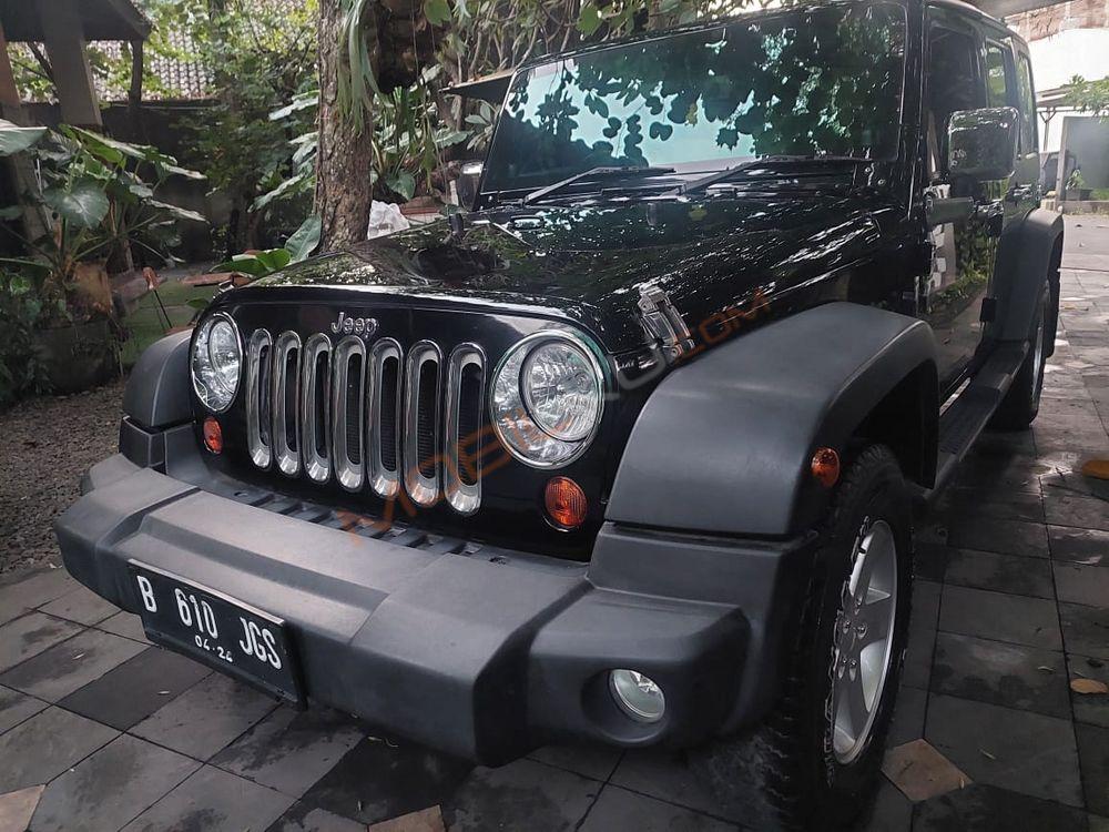 Mobil Jeep Wrangler 2010
