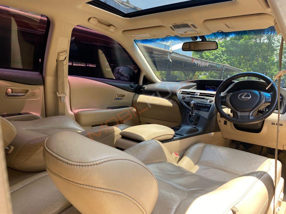Mobil Lexus RX 2013