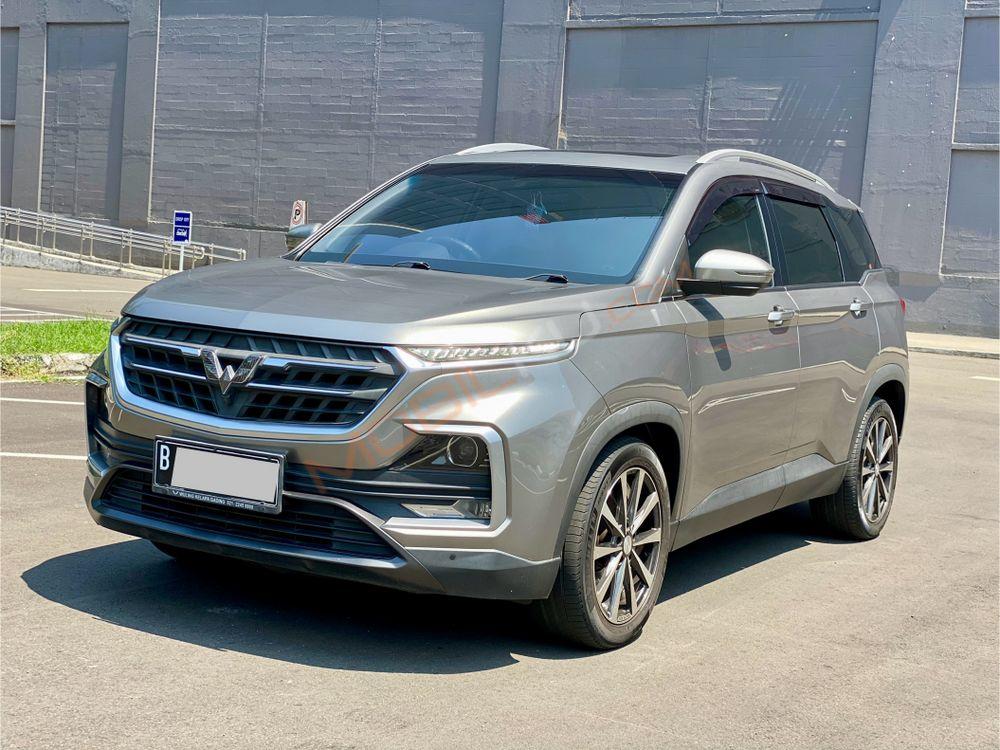 Mobil Wuling Almaz 2019