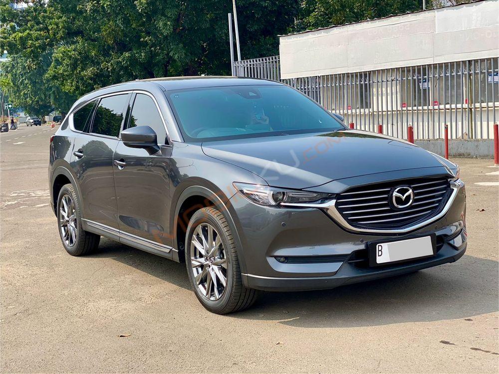 Mobil Mazda 8 2022