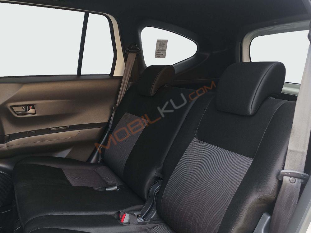 Mobil Daihatsu Sigra 2023