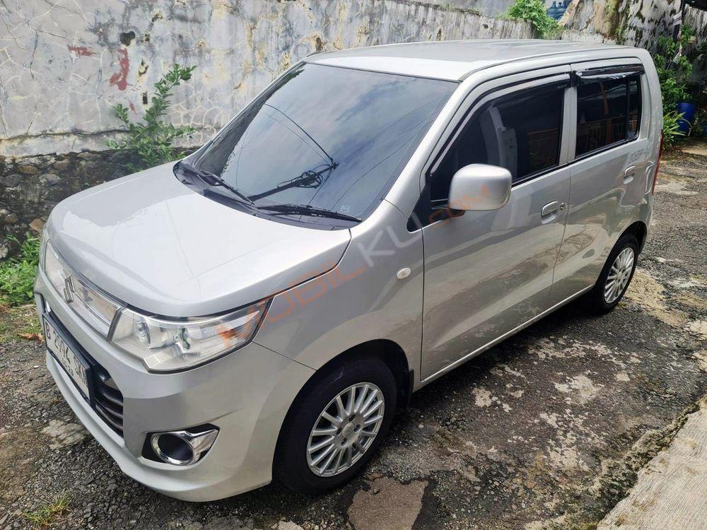 Mobil Suzuki Karimun Wagon R 2016