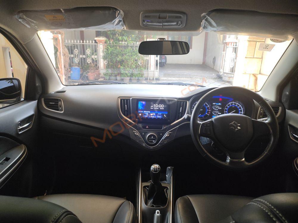 Mobil Suzuki Baleno 2019