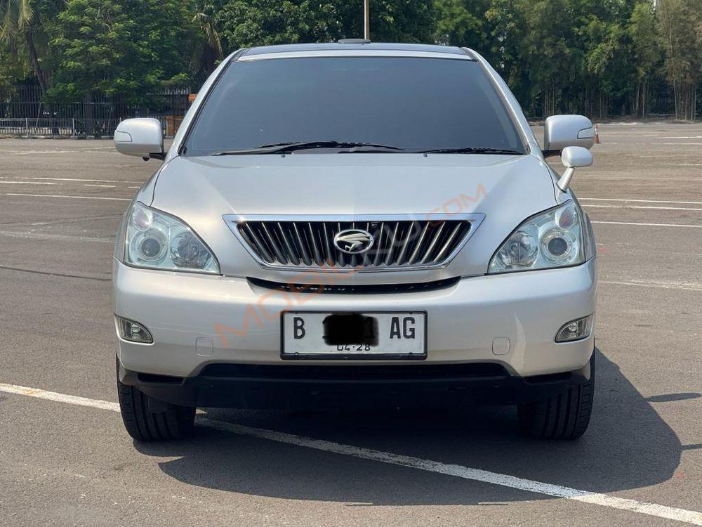 Mobil Toyota Harrier 2008