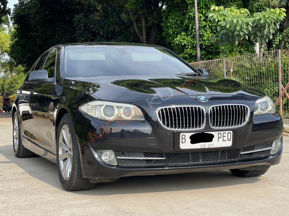 Mobil BMW 5 Series 2013