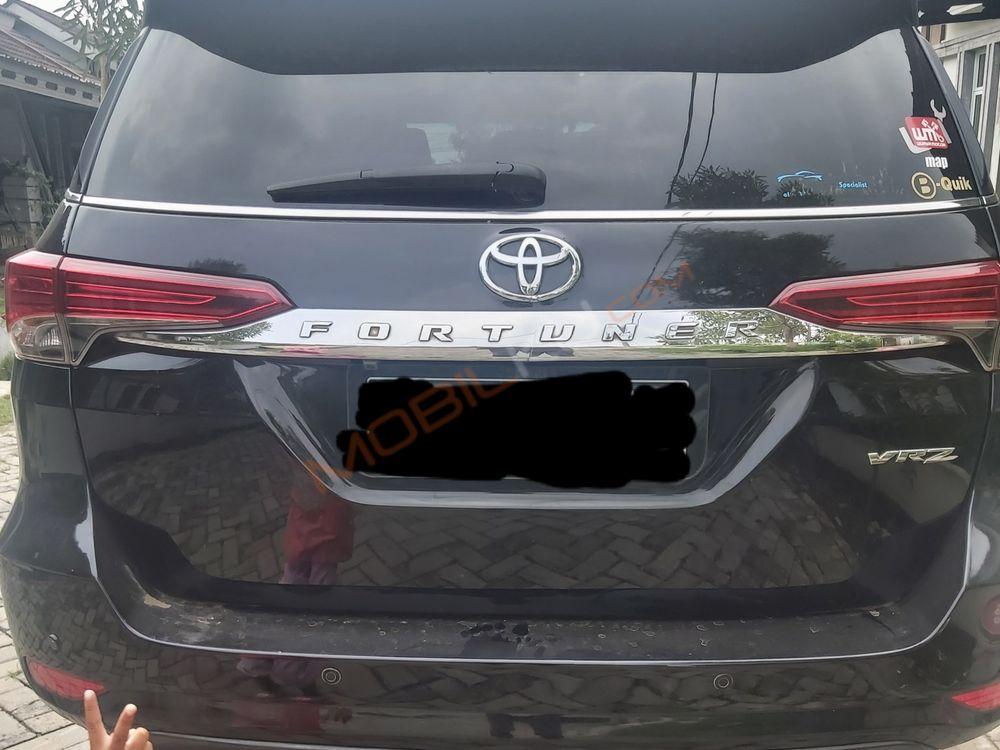 Mobil Toyota Fortuner 2017
