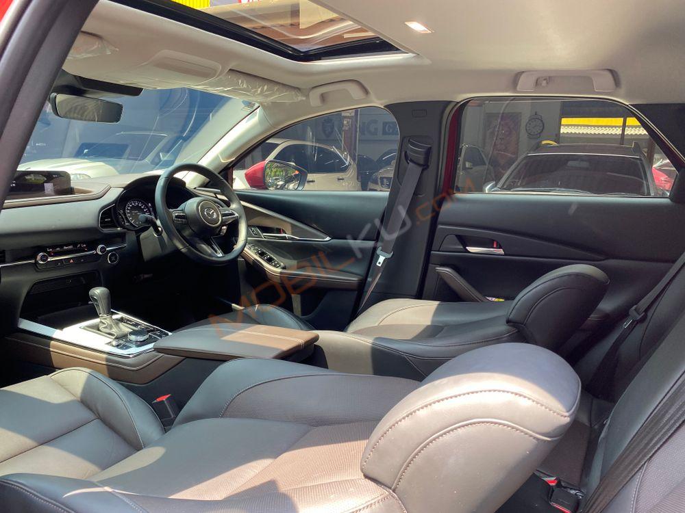 Mobil Mazda CX-30 2023