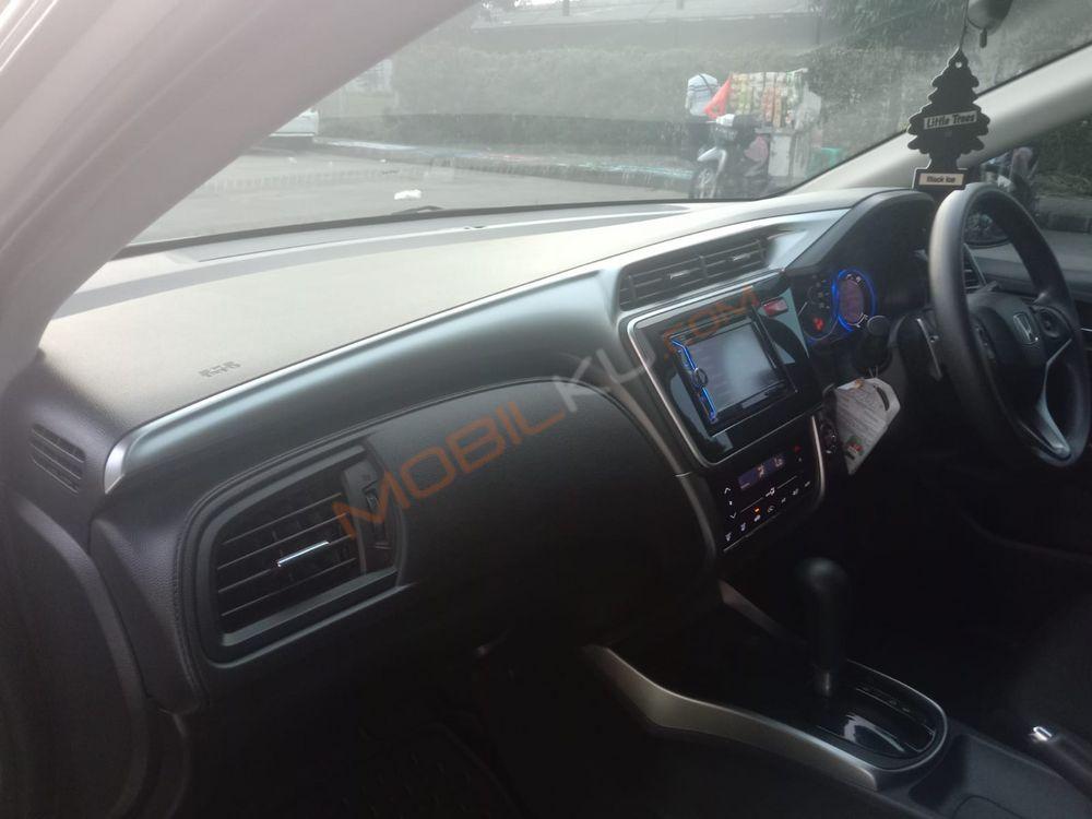 Mobil Honda City Hatchback 2014