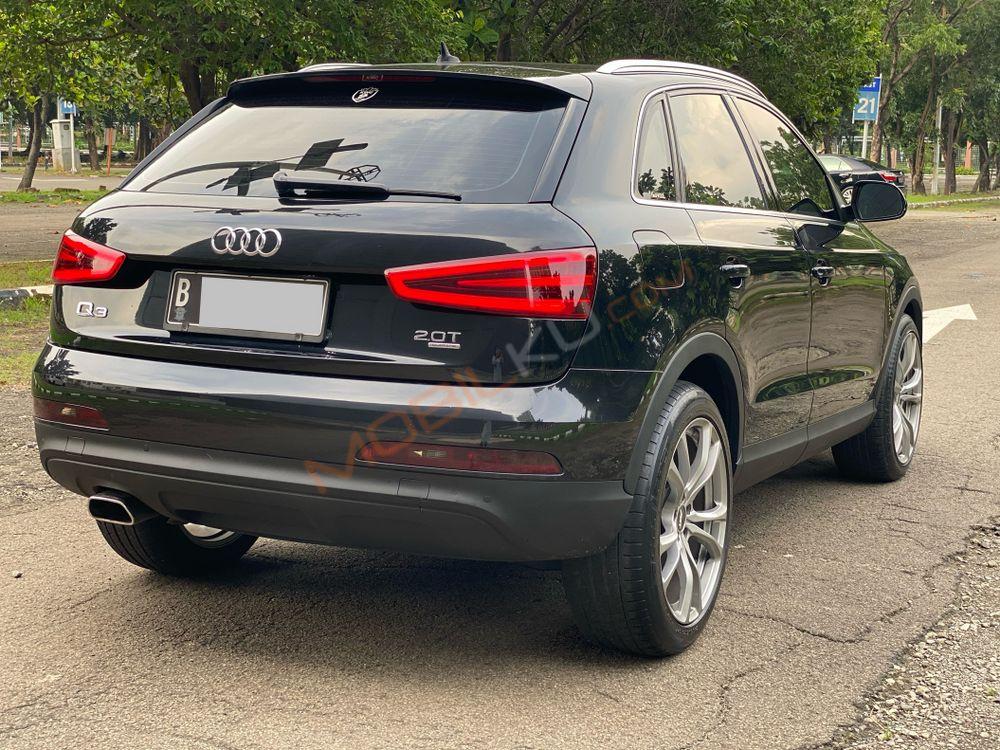 Mobil Audi Q3 2014