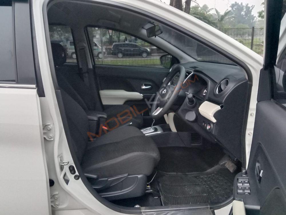 Mobil Toyota Rush 2021