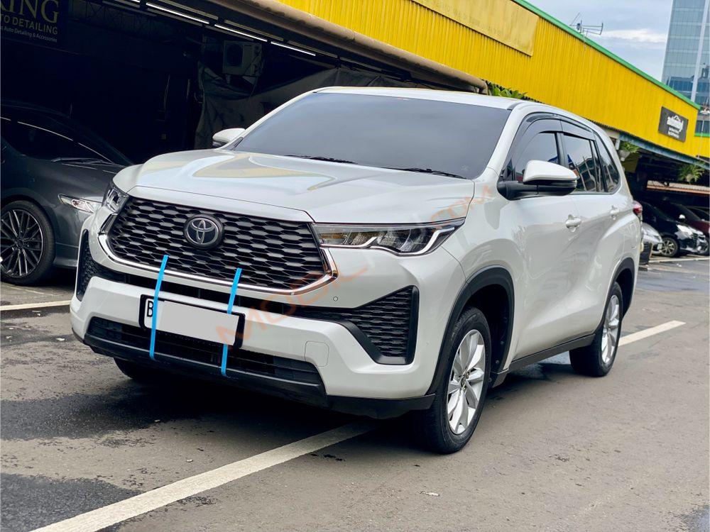 Mobil Toyota Kijang Innova Zenix 2023