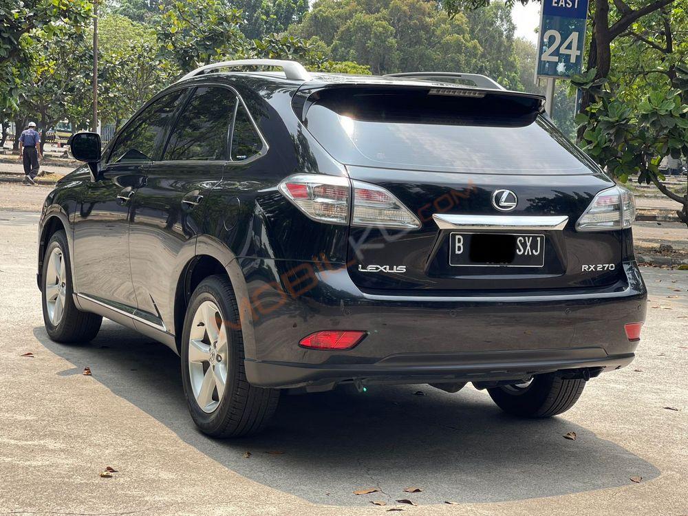 Mobil Lexus RX 2011