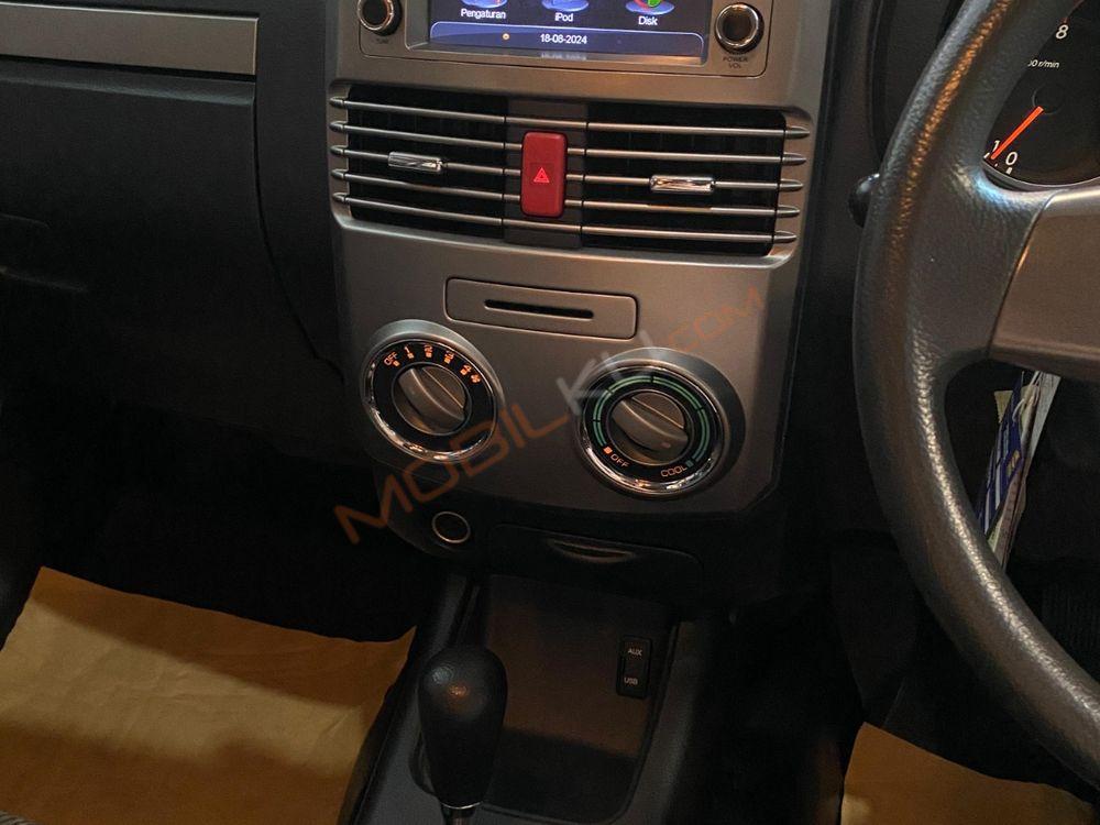 Mobil Daihatsu Terios 2014