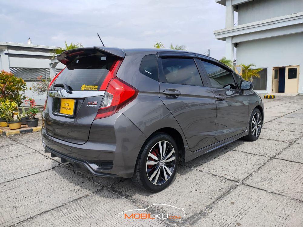 Mobil Honda Jazz 2017