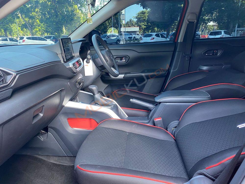 Mobil Daihatsu Rocky 2023
