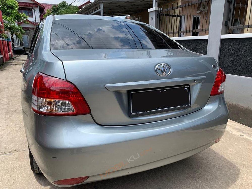 Mobil Toyota Vios 2009