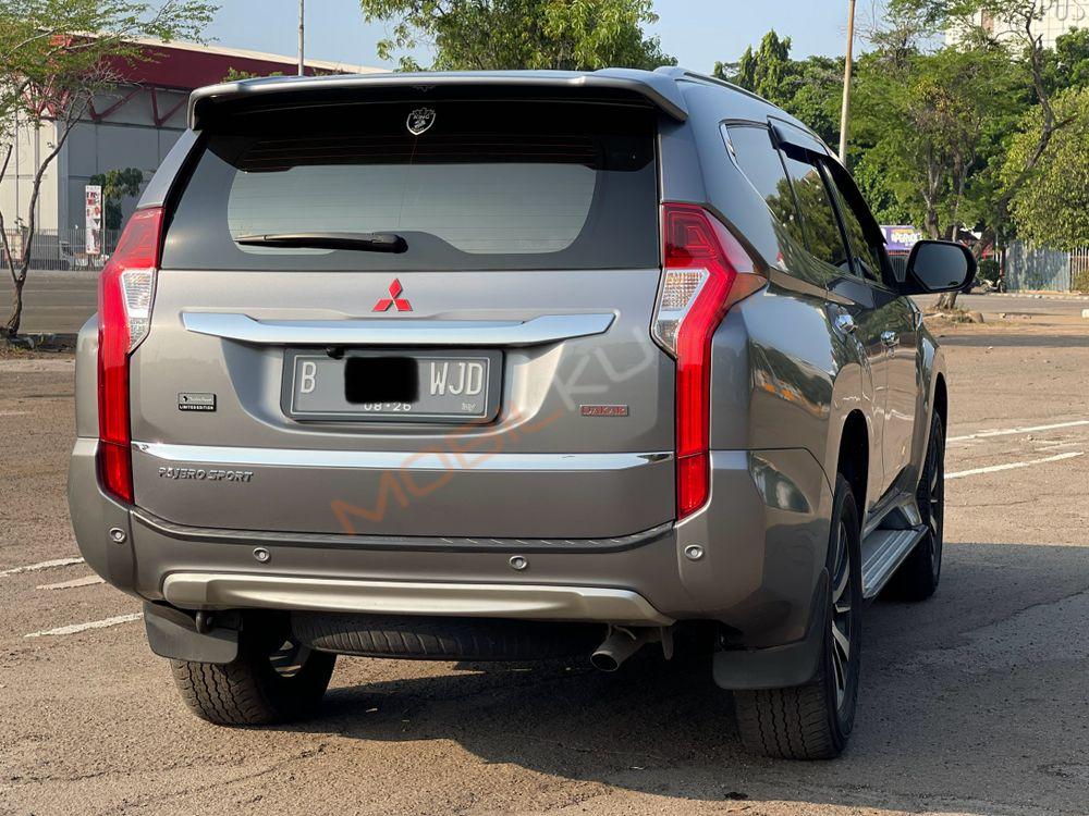 Mobil Mitsubishi Pajero Sport 2018