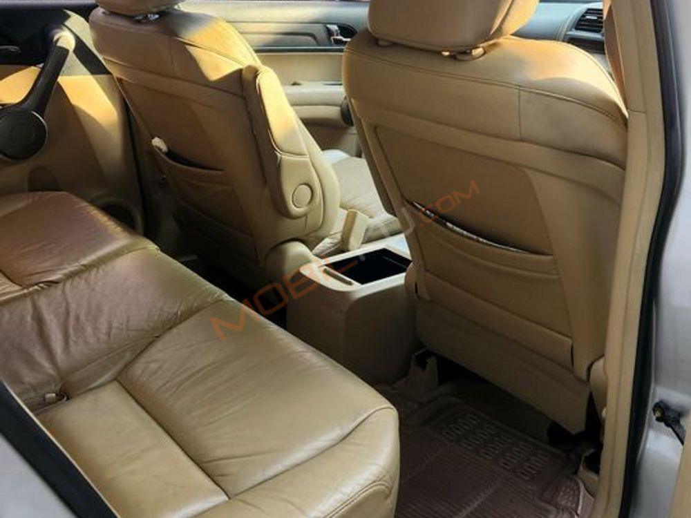 Mobil Honda CR-V 2009