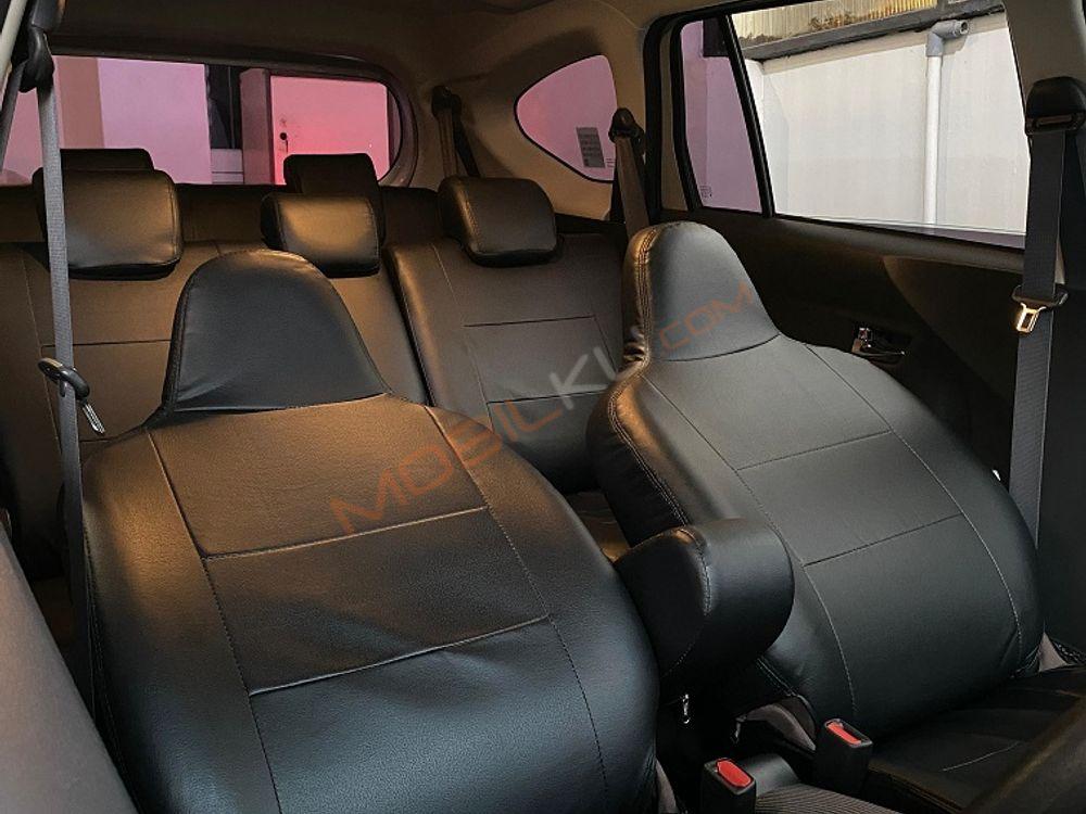 Mobil Toyota Calya 2019