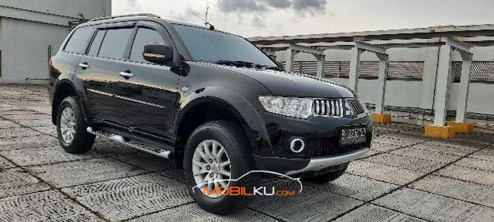 Mobil Mitsubishi Pajero Sport 2010
