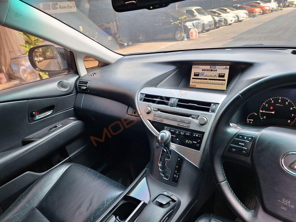 Mobil Lexus RX 2011
